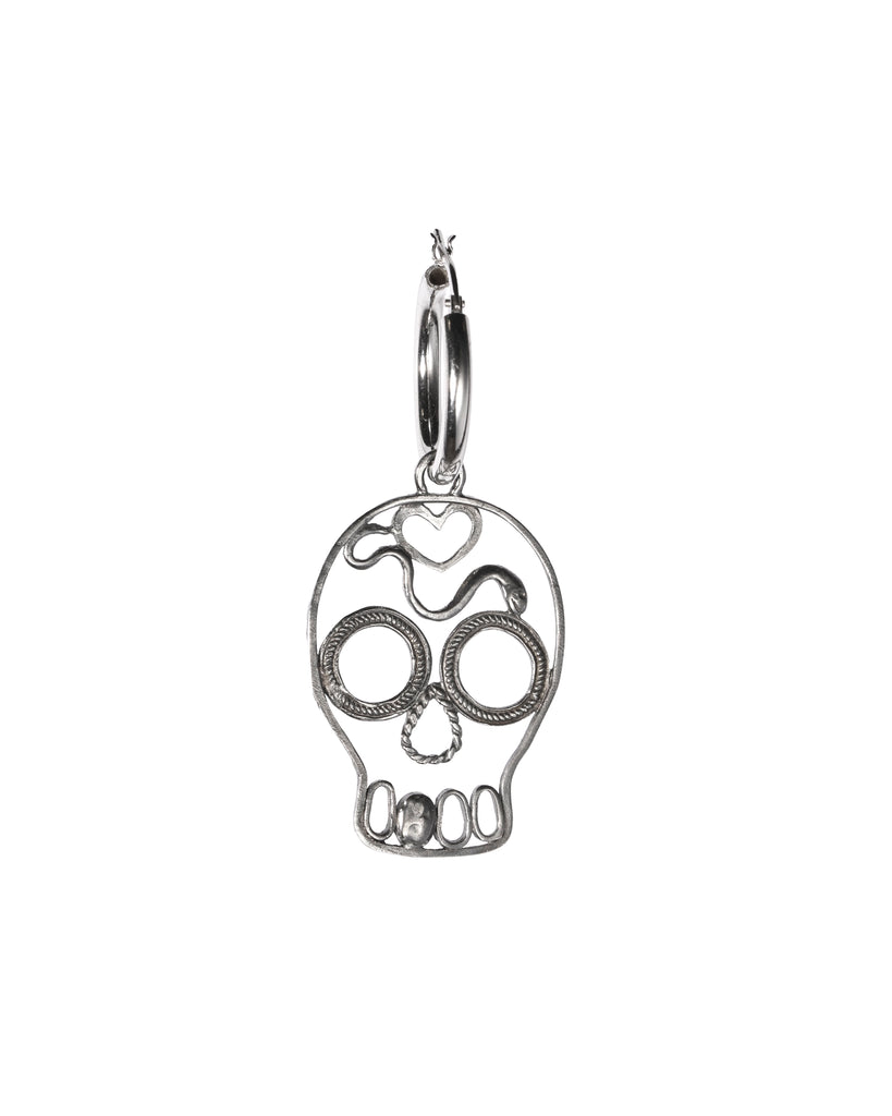 Girl with a skull earring - SILVER